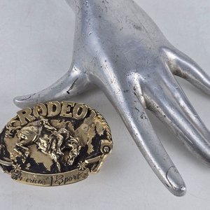 Hebilla de Bronce Estilo Rodeo "America's #1 Sport" - imagen 2