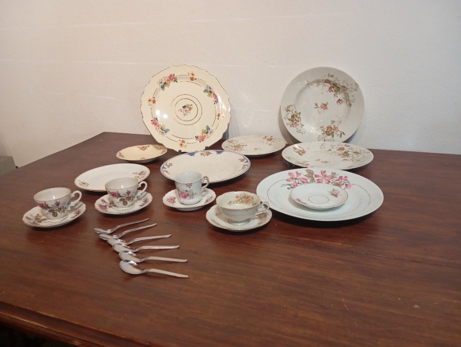 Lotes de Loza y Accesorios para la Mesa - imagen 7