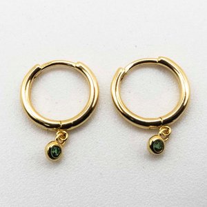Lote anterior: Caravanas Aros de Plata con Baño de Oro y Piedras Verdes