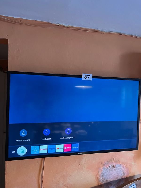 Lote anterior: TV LED SMART SAMSUNG 43 C/ CONTROL