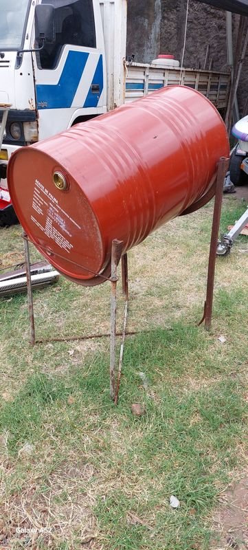 Item 900858 - Image 1