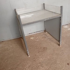 2 Cubos Exhibidores Grises con Estantes Transparentes - imagen 2
