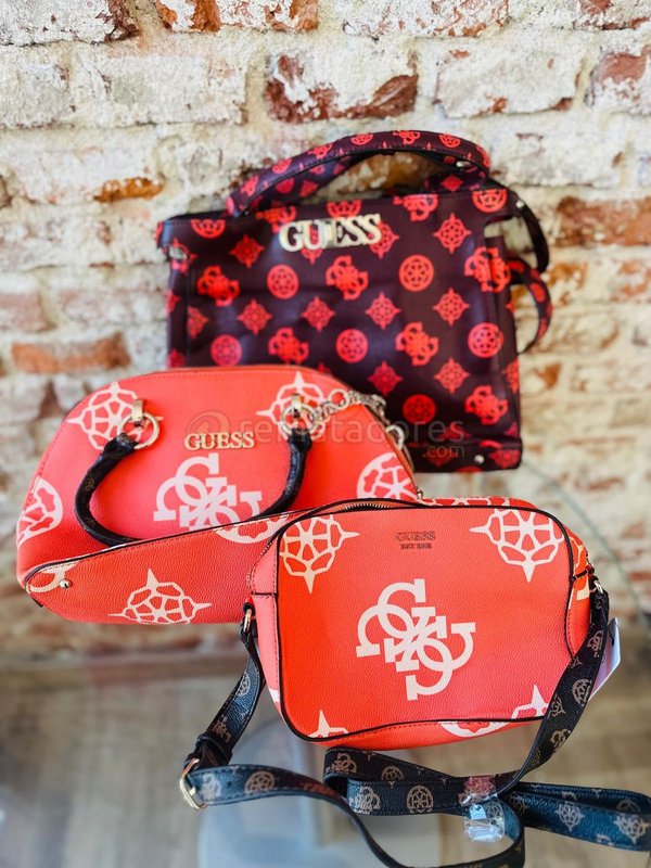 Set de 3 Carteras Guess Estampadas