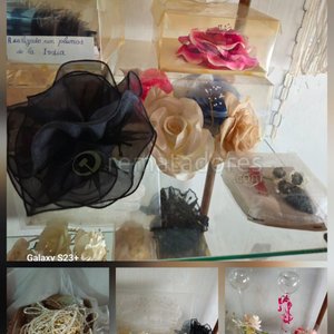 Lote anterior: Lote de Adornos y Accesorios de Moda con Flores y Perlas