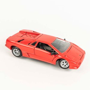 Auto Lamborghini escala 1/24 colección Maisto  - imagen 2