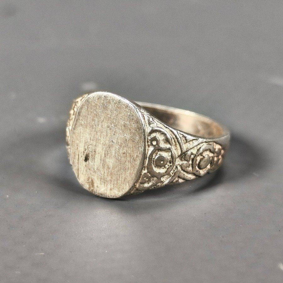 Item 16301 - Image 2