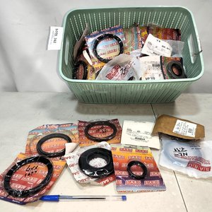 Lote de Retenes para Ruedas, Distribución y Caja - imagen 2
