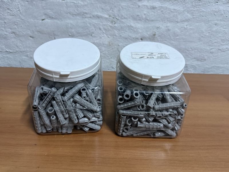 Item 875100 - Image 0