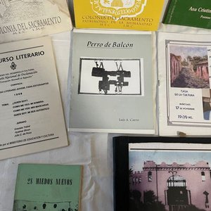 Lote de Publicaciones Literarias de Colonia: Talleres Literarios, Poemas y Concursos - imagen 3