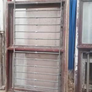 Lote anterior: Maceton en fibra de cemento color blanco, altura 30 cm
