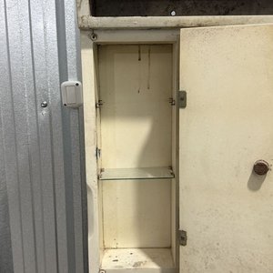 Mueble Espejado para Baño con Compartimentos y Repisa - imagen 4