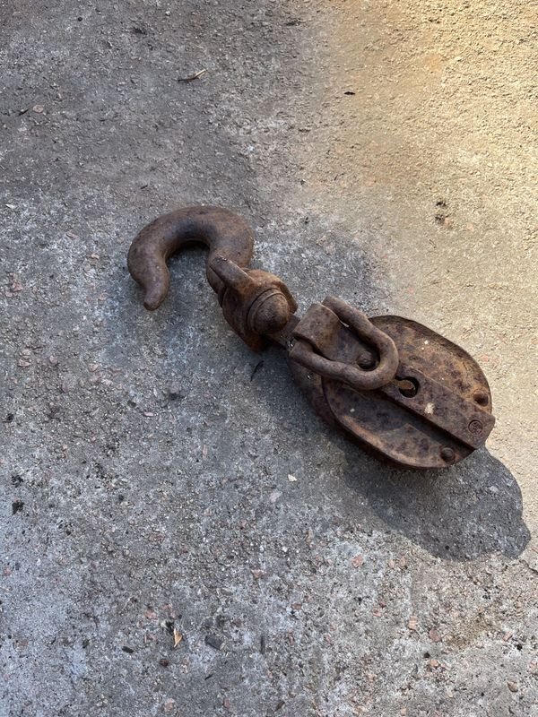 Item 884003 - Image 1