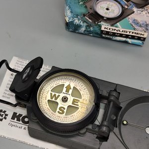 Brújula Konus Konustrek Plegable con Mira y Nivel - imagen 2
