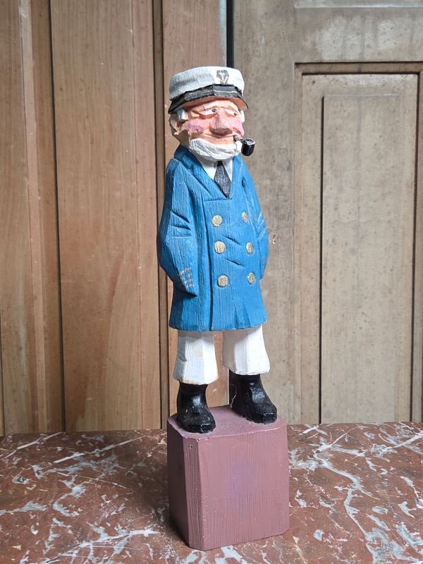 Figura Decorativa Capitán Marinero con Pipa en Pasta, 30 cm