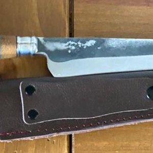 Cuchillo Artesanal Tatu con Hoja de 22 cm y Mango de Urea - imagen 3