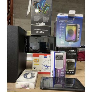 Lote de Electrónicos: Radios, Parlantes Bluetooth y Smartwatch - imagen 2