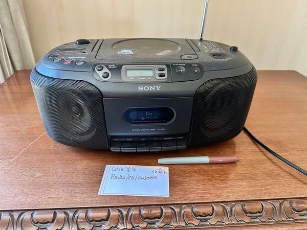 Radio con CD y cinta de cassette a la venta - imagen 3