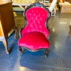 Sillón Luis XV Antiguo Tapizado en Terciopelo Rojo - imagen 1
