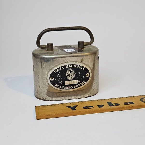 Alcancia de la Caja Nacional de Ahorro Postal: Un objeto histórico en excelente condición - imagen 1