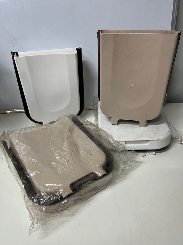 Lote de 4 Papeleras Plásticas Plegables Blancas y Beige