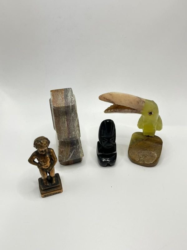 Figuras decorativas de piedra y bronce - imagen 2
