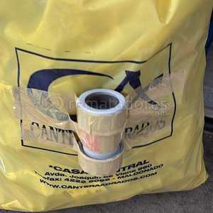 Lote de Bolsas Amarillas con Conexiones y Accesorios - imagen 2