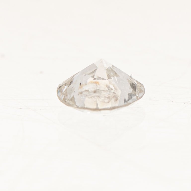 Brillante de 1,33CT con medidas de 0,6cm - imagen 2