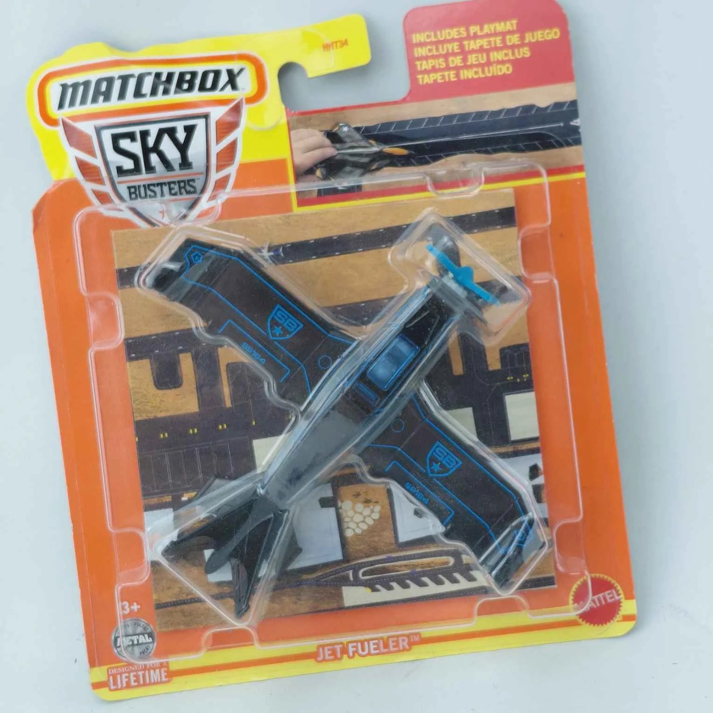 Lote siguiente: Avión Matchbox Jet Fueler con Playmat