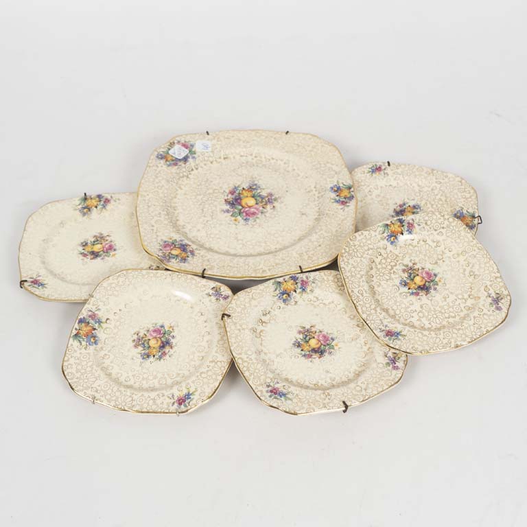 6 Piezas juego de lunch de loza inglesa H & K Tunstall. Un poco gastadas - Medidas: Platito 17x17cm