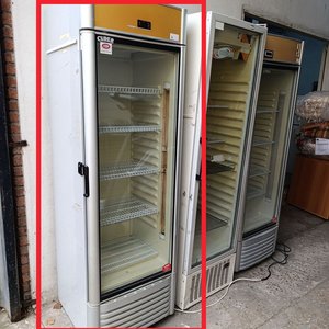 Heladera Exhibidora Vertical Cuder con Puerta de Vidrio Templado - imagen 2