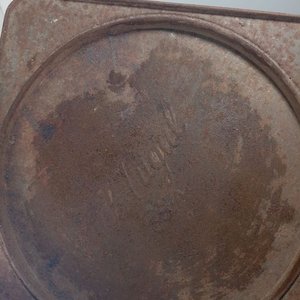 Lata Vintage de Galletas El Trigal (SA) con Ilustraciones de Época - imagen 2