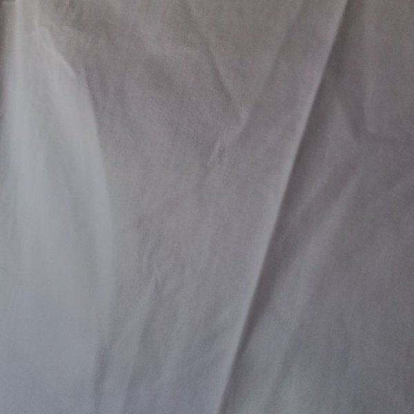 Cortinas de tela blanca lisas para decorar tu hogar - imagen 2