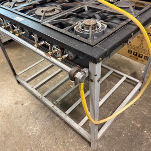 Anafe Industrial de 6 Fuegos Marca Venax con Faltante - imagen 3
