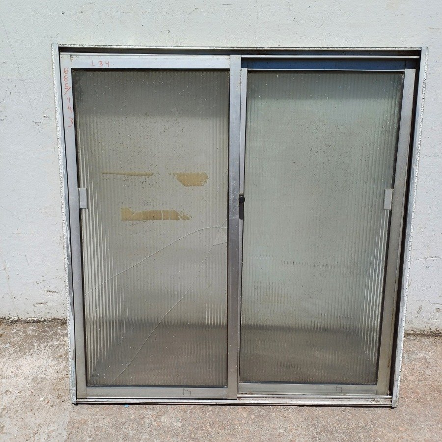 Item 16702 - Image 1