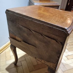 Par de Mesas de Luz Estilo Luis XV Talla Madera Bronce - imagen 6