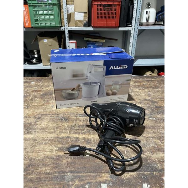 Batidora Allied BC-805 con Secador de Pelo