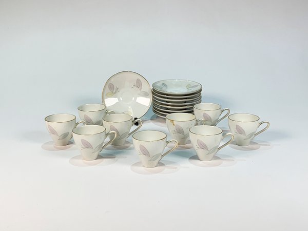 Juego de 9 Pocillos y Platillos de Porcelana Bavaria Heinrich con Decoración de Hojas - imagen 1