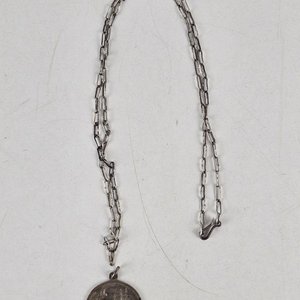 Cadena con Colgante Redondo en Plata 900 - imagen 2