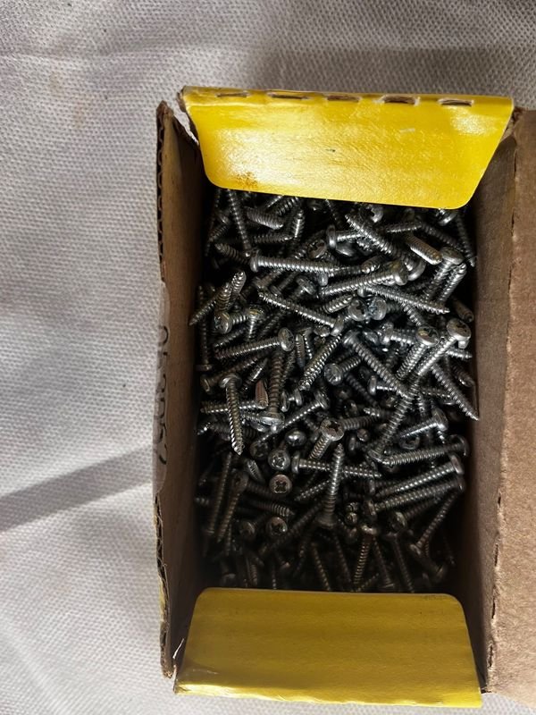 2 Cajas de Tornillos para Madera Mitto