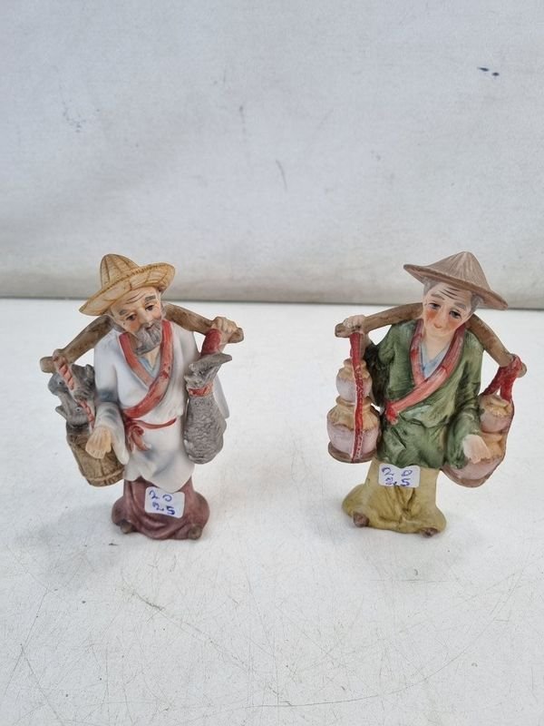 Conjunto de Figuras Orientales Decorativas en Cerámica Policromada - imagen 1