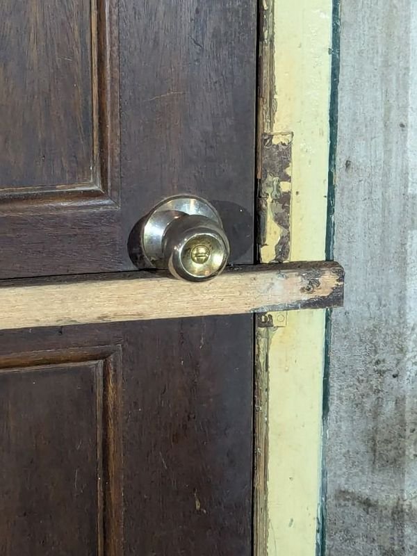 Item 899951 - Image 1