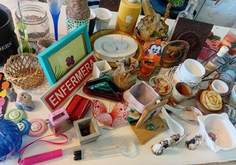 Colección de adornos y objetos decorativos - imagen 5