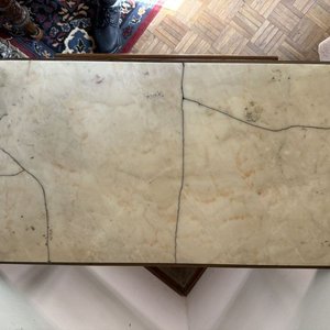 Mesa Auxiliar Clásica con Tapa de Mármol y Ruedas - imagen 10