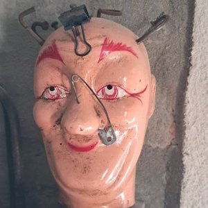 Cabeza "Geniol" Coleccionable con Accesorios - imagen 2