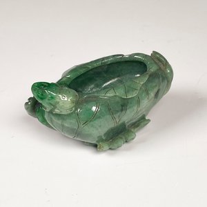 Centrito Decorativo de Jade Verde con Forma de Tortuga - imagen 4