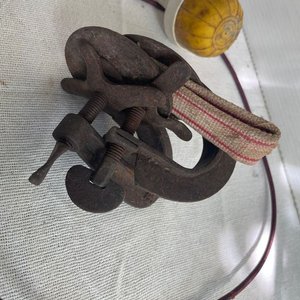 Bocina Antigua de Bicicleta y Vulcanizadora Satler - imagen 4