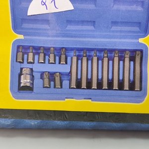 Set de 16 Puntas Torx para Encastre 1/2'' con Estuche - imagen 3