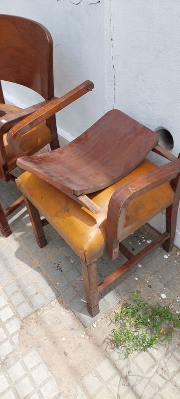 Sillas Art Deco en Madera y Cuero - imagen 4