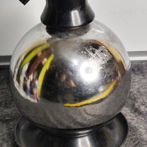 Sifón Antiguo Redondo Cromado con Base Negra - imagen 3