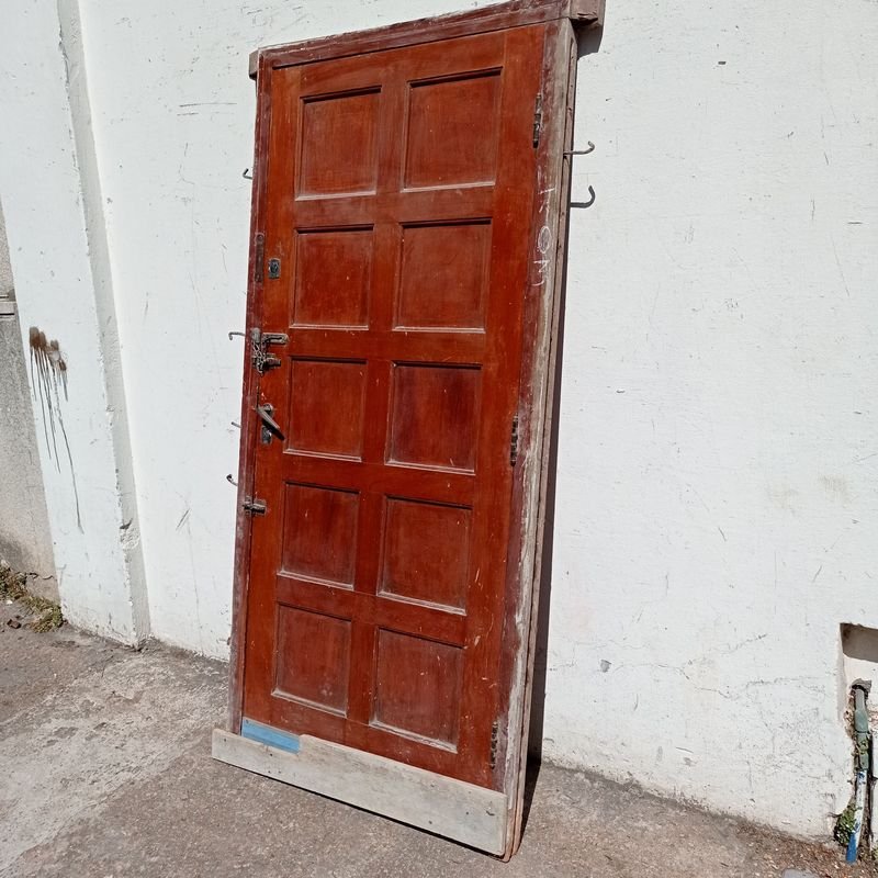 Puerta de exterior en cedro con cerradura y llaves - imagen 5